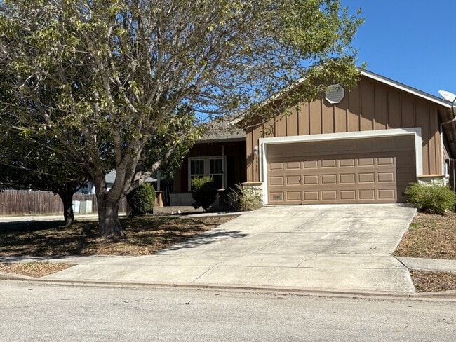 property at 3960 Wensledale Dr