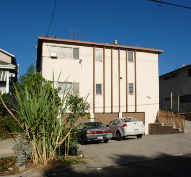 1221 Waterloo St in Los Angeles, CA - Building Photo - Building Photo