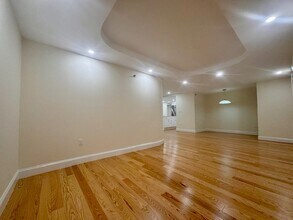 165 Tremont St, Unit 404 in Boston, MA - Foto de edificio - Building Photo