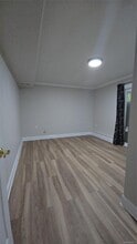112 Ulster Ave in West Babylon, NY - Building Photo - Building Photo