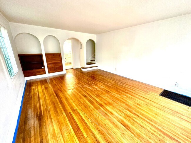 45 65th Pl in Long Beach, CA - Building Photo - Building Photo