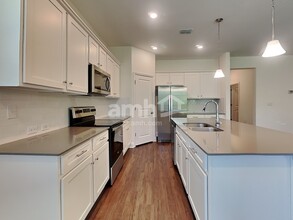 6451 Emerald Hls Wy in Wesley Chapel, FL - Building Photo - Building Photo