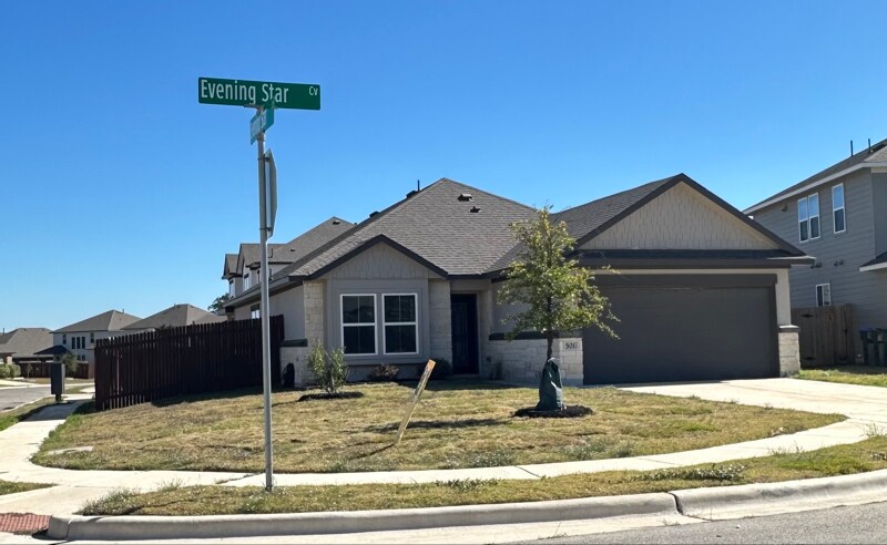 501 Evening Star Cv in Georgetown, TX - Foto de edificio