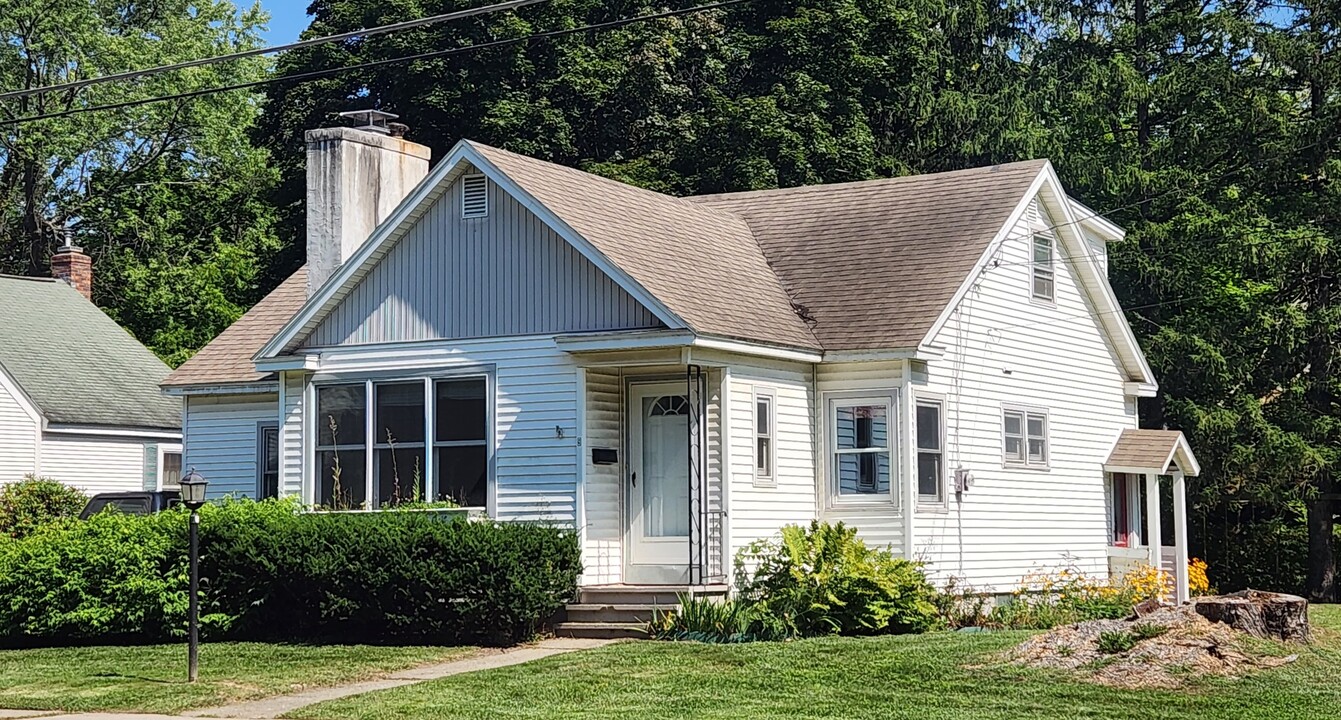 9 Lapointe St in Winooski, VT - Building Photo