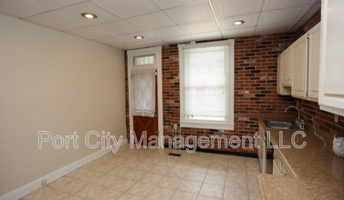 715 S Linwood Ave in Baltimore, MD - Building Photo - Building Photo