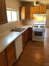 2705 E 10th St in Pueblo, CO - Foto de edificio - Building Photo