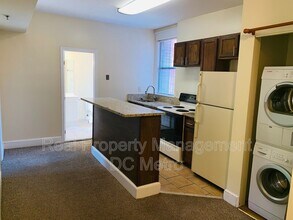 815 Maryland Ave NE in Washington, DC - Building Photo - Building Photo