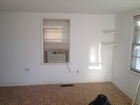 211 Highview Ave, Unit D photo'