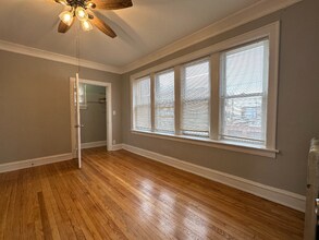 8000 S Champlain Ave, Unit 625-2 in Chicago, IL - Building Photo - Building Photo