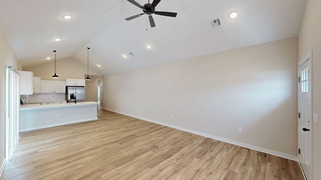 2128 E Elk Rdg Ave in Goddard, KS - Foto de edificio - Building Photo