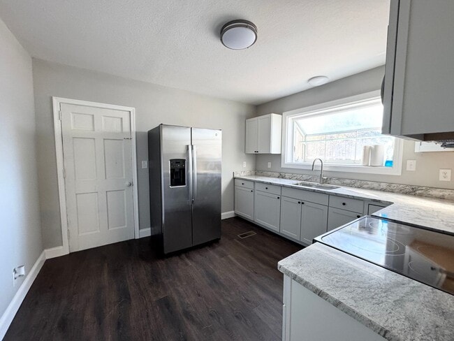 1804 County St in Elizabeth City, NC - Building Photo - Building Photo