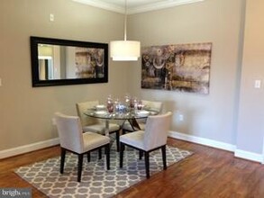6301 Edsall Rd in Alexandria, VA - Foto de edificio - Building Photo