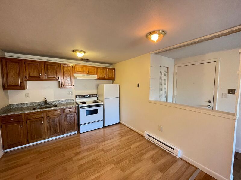 183 Loudon Rd in Concord, NH - Building Photo