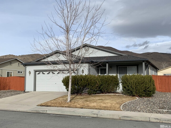 17725 Davenport Ln in Reno, NV - Building Photo - Building Photo