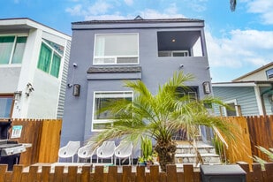 735 Whiting Ct in San Diego, CA - Building Photo