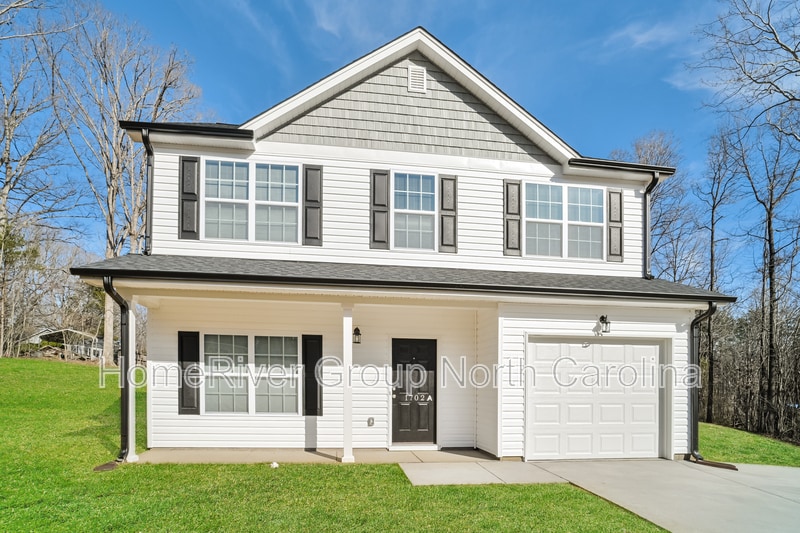 1702 Morgan Smith Dr in Greensboro, NC - Building Photo