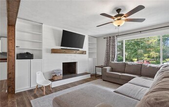 2017 Lisbon Rd in Chesapeake, VA - Building Photo - Building Photo