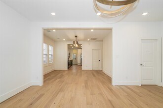 231 Grace St in Houston, TX - Building Photo - Building Photo