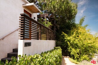 1413 Ashland Ave in Santa Monica, CA - Building Photo - Building Photo