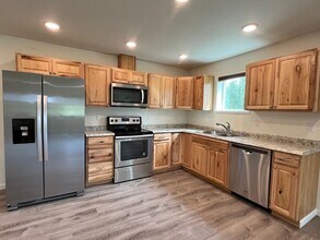 1245 Groundsel Ave in North Pole, AK - Building Photo - Building Photo