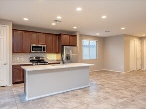 6535 E Vuelta Tierra Blanca in Tucson, AZ - Building Photo - Building Photo