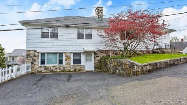 property at 5 Christiano St