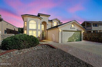 3744 Tierra Isela Dr in El Paso, TX - Building Photo - Building Photo