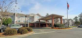 Holiday Columbia Pines in Columbia, SC - Foto de edificio - Building Photo