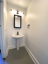 310 City Center Dr in Rohnert Park, CA - Building Photo - Building Photo