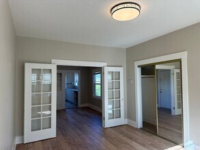 1019 E 33rd St in Oakland, CA - Building Photo - Building Photo