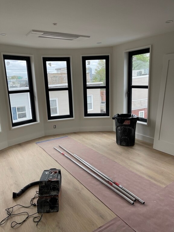 78 Gates St in Boston, MA - Building Photo - Building Photo