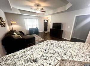217 Wilcot Rd in Meridianville, AL - Building Photo - Building Photo