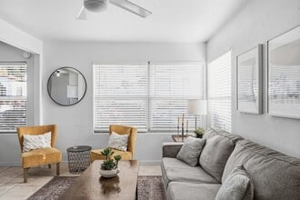 2606 Juan St in San Diego, CA - Building Photo - Building Photo