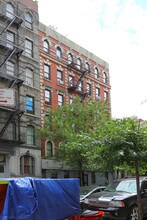 311-315 E 109th St in New York, NY - Building Photo - Building Photo
