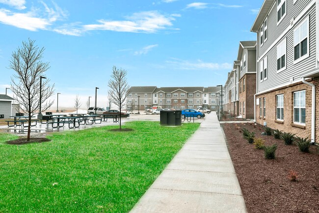 Parker Glen in Champaign, IL - Foto de edificio - Building Photo