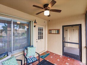 231 Pine HOV Cir in Greenacres, FL - Building Photo - Building Photo