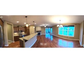 18101 62nd Pl N in Maple Grove, MN - Building Photo - Building Photo