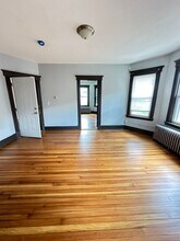 808-810 Capitol Avenue, Floor in Hartford, CT - Foto de edificio - Building Photo