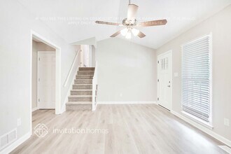 24 Grapevine Dr in Douglasville, GA - Foto de edificio - Building Photo