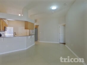 31017 Stone Arch Ave in Wesley Chapel, FL - Building Photo - Building Photo