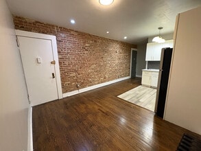 480 Concord Ave, Unit 5 in Bronx, NY - Building Photo - Building Photo