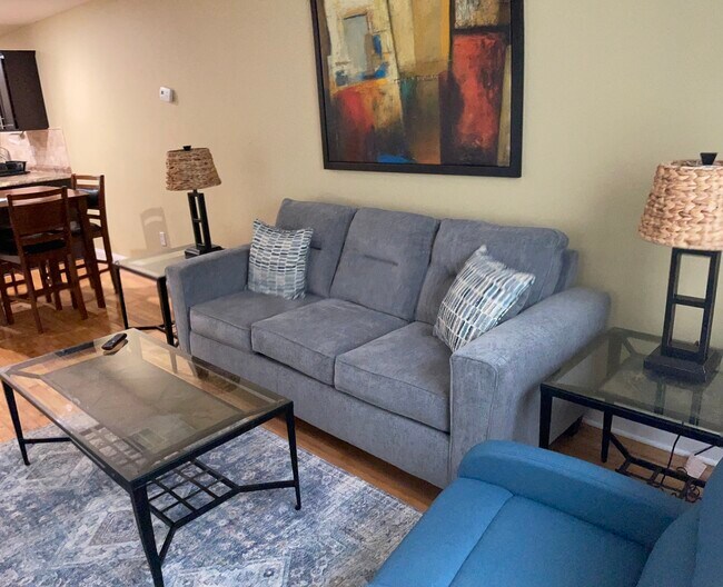 144 Old Stagecoach Rd, Unit B