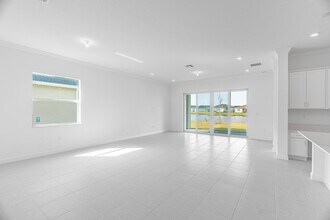 13885 SE Riversway St in Port St. Lucie, FL - Building Photo - Building Photo