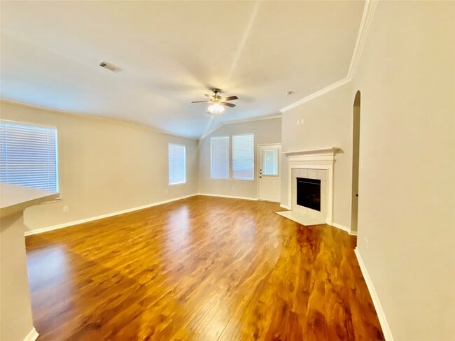 property at 5615 Brookhollow Oaks Trail