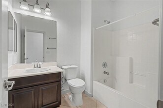 4908 Desert Lime Ct in Las Vegas, NV - Building Photo - Building Photo