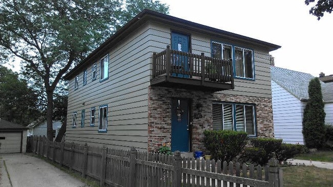 510 S 72nd St, Unit Lower