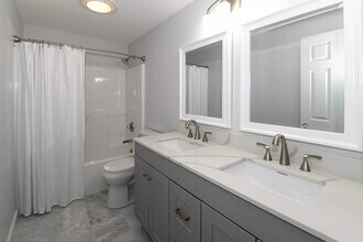162 Roosevelt Trl, Unit #3 in Casco, ME - Building Photo - Building Photo