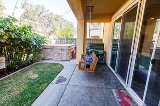 2145 Capri Dr in Roseville, CA - Building Photo - Building Photo