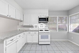 12109 22nd St in Santa Fe, TX - Building Photo - Building Photo