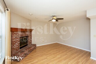 896 Preakness Dr in Greenwood, IN - Building Photo - Building Photo